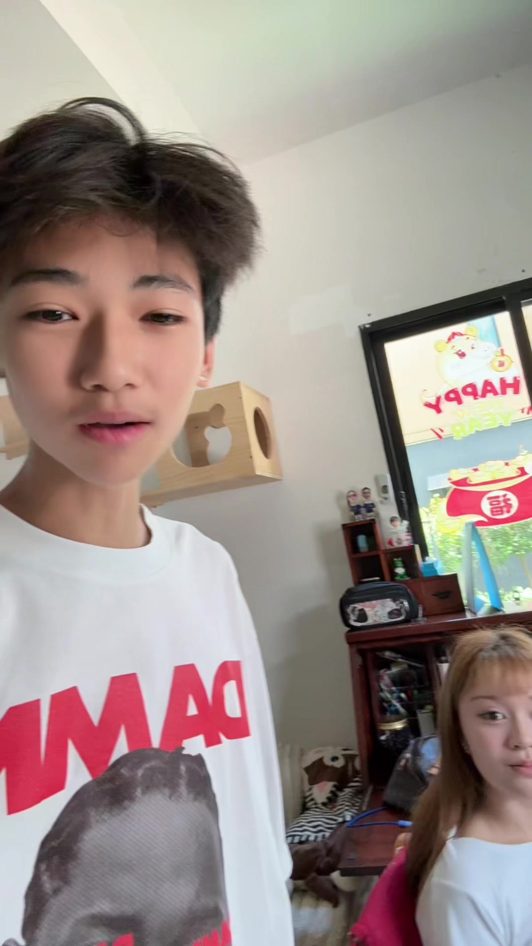 @Sun ที่แปลว่า สาม