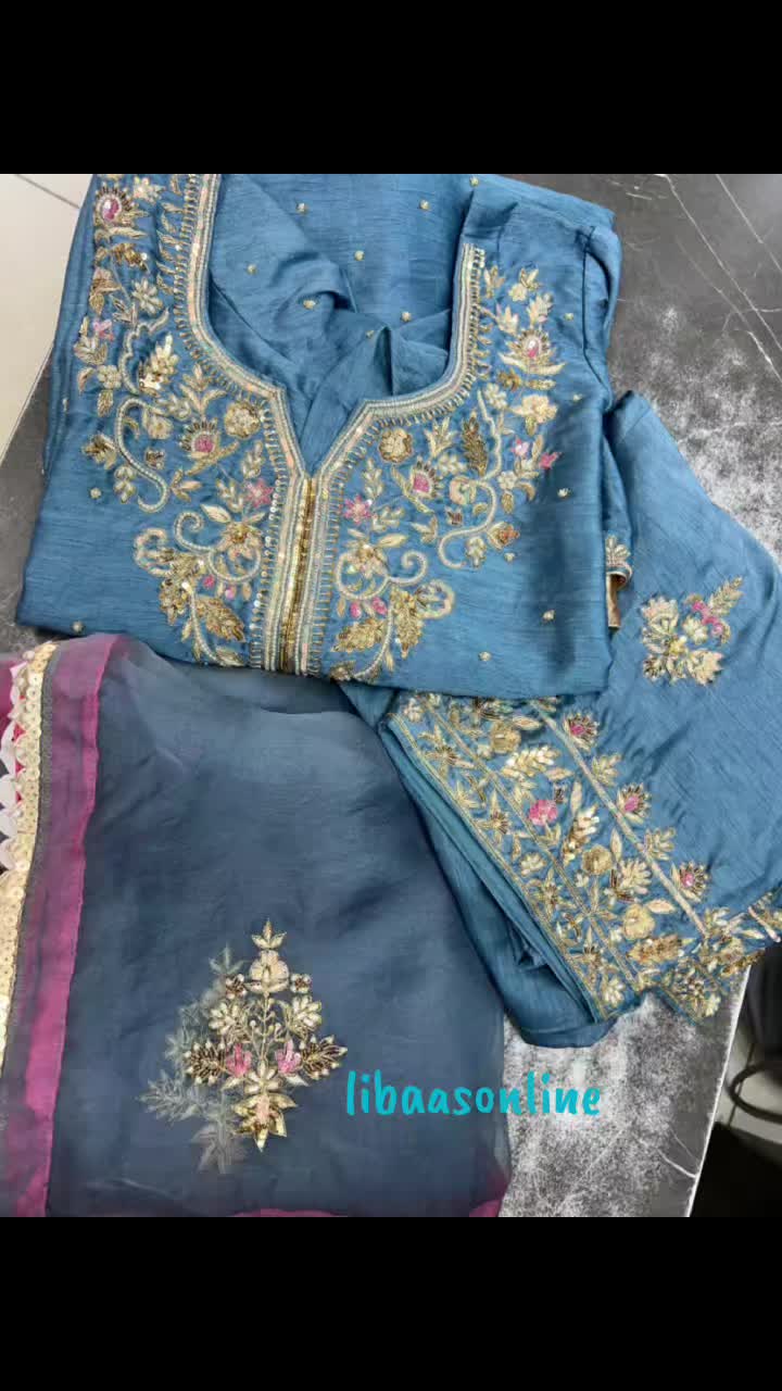@ਲਿਬਾਸ by ਕੌਰ