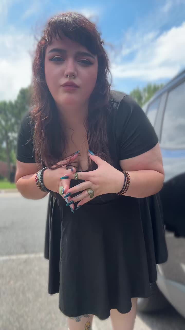 @Pumpkinthot