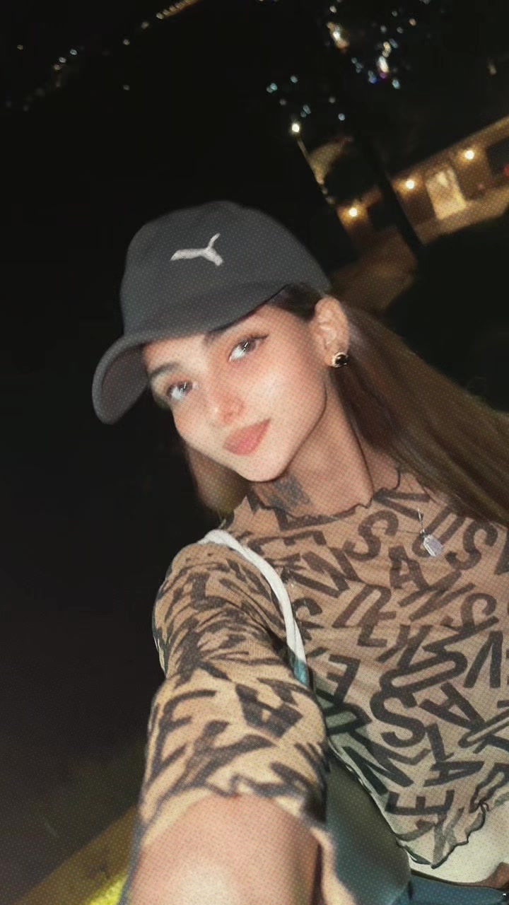 @Sania chaudhary 🖤🖤