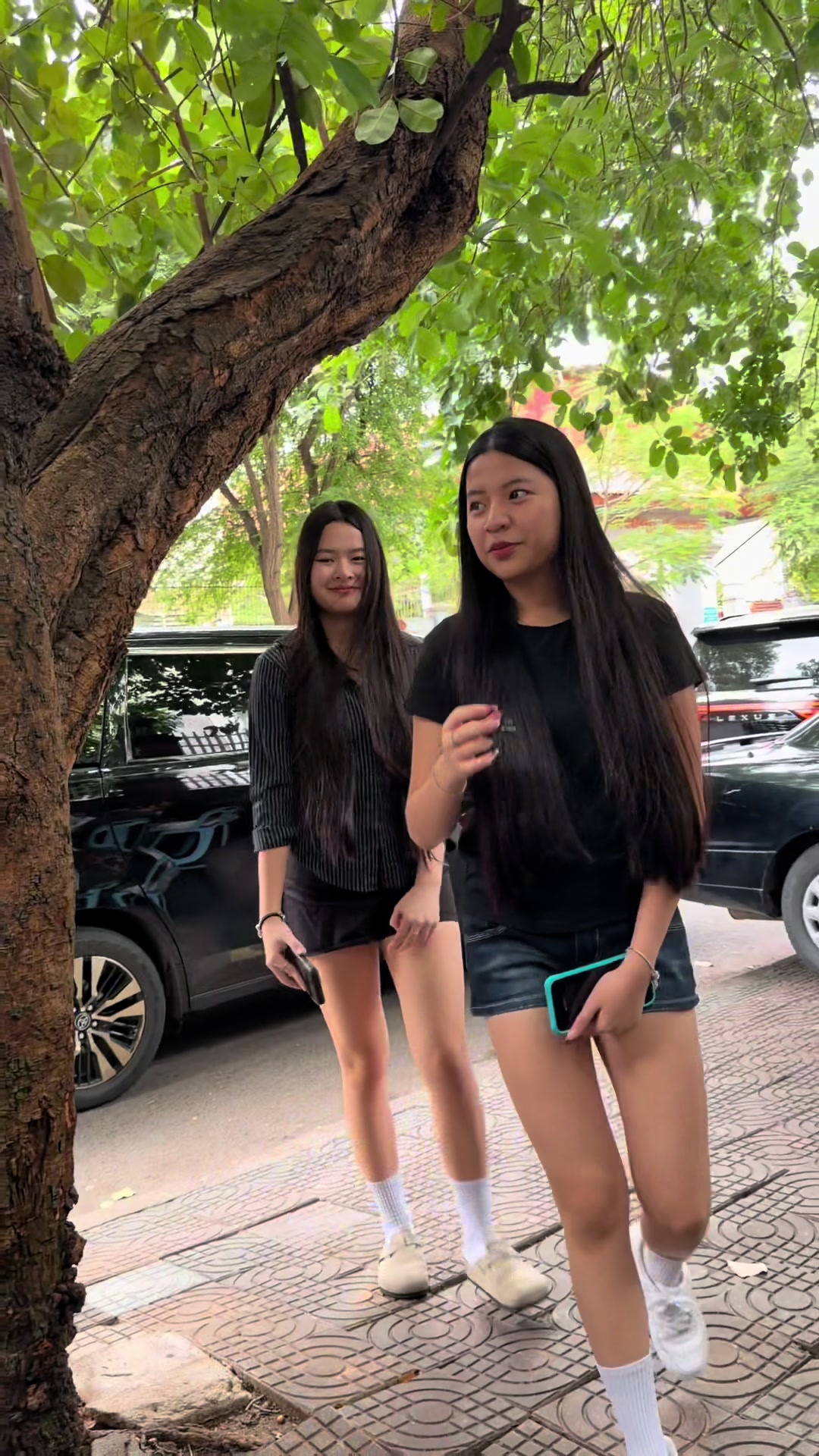 @Houn Sreylin - ហូន ស្រីលីន
