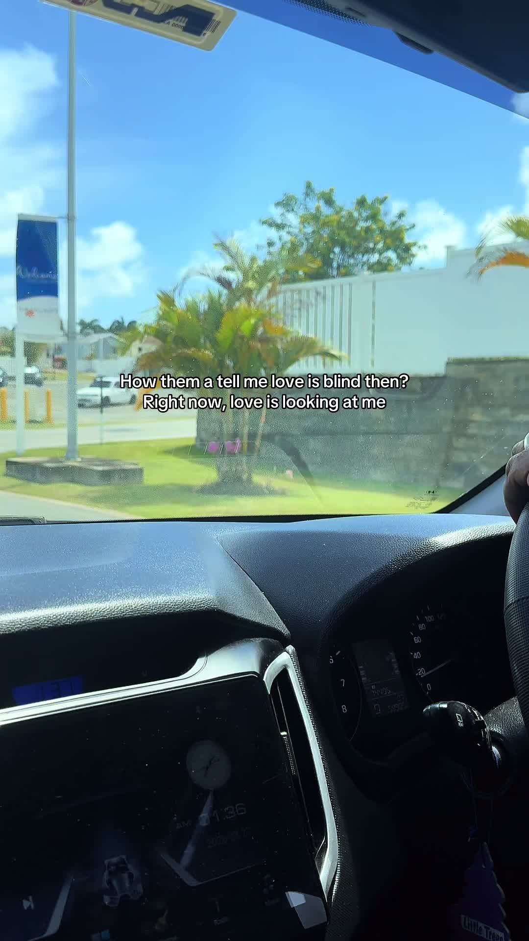 @yasineat