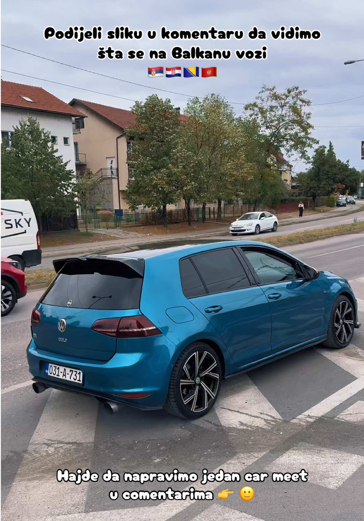 @onaj što vozi golfa