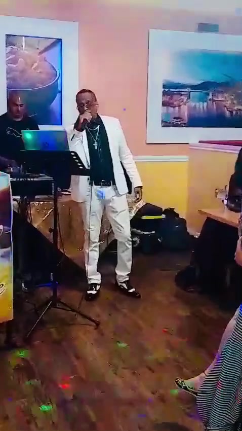@👑 DUET KING 👑 😜❤️❤️❤️💋🇫🇯