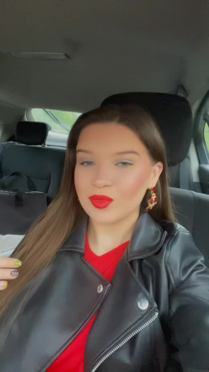 @laaaaly01