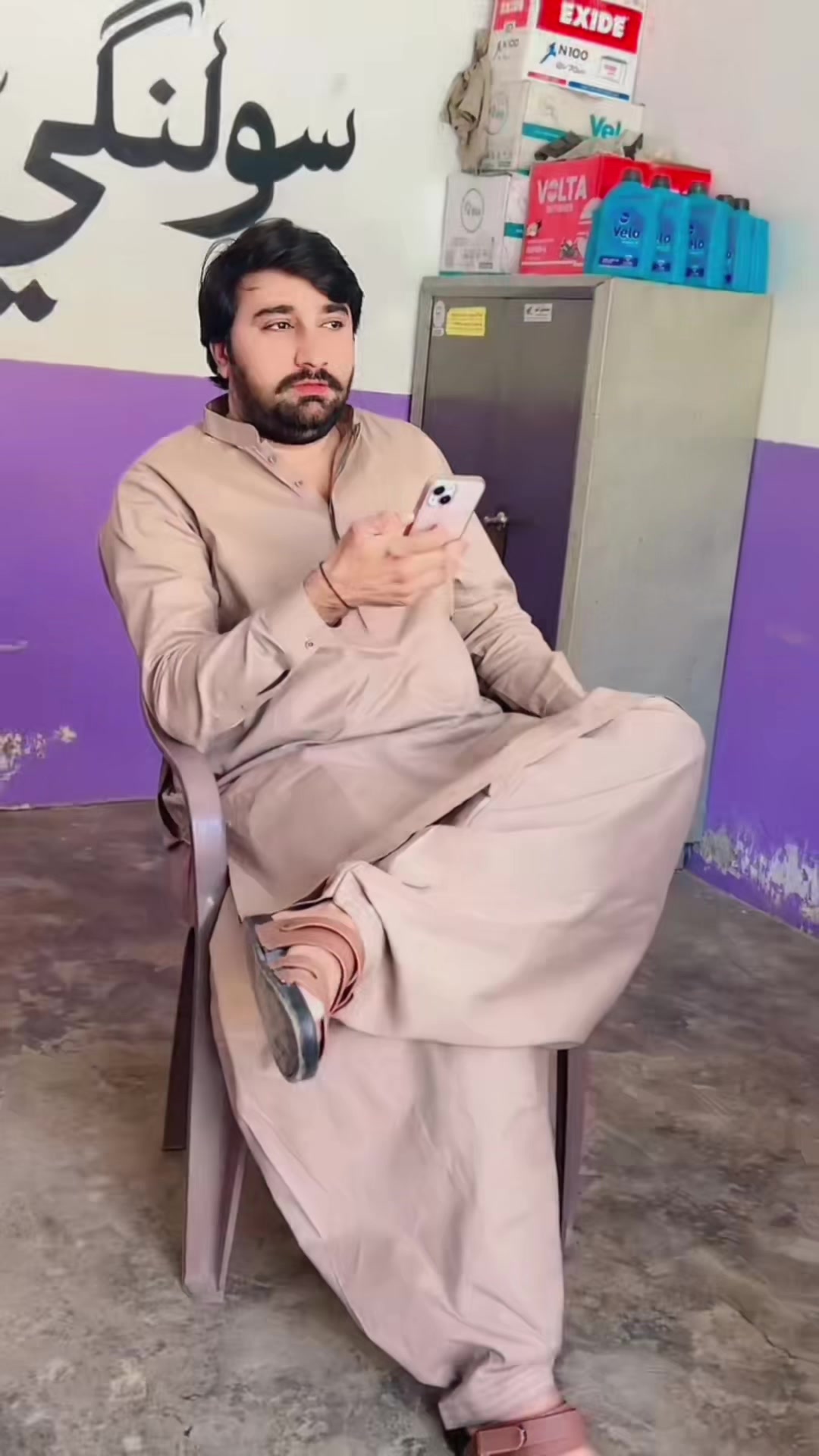 @Fer0z Ali (FxS)