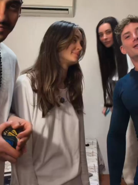 @Lorenapizzina