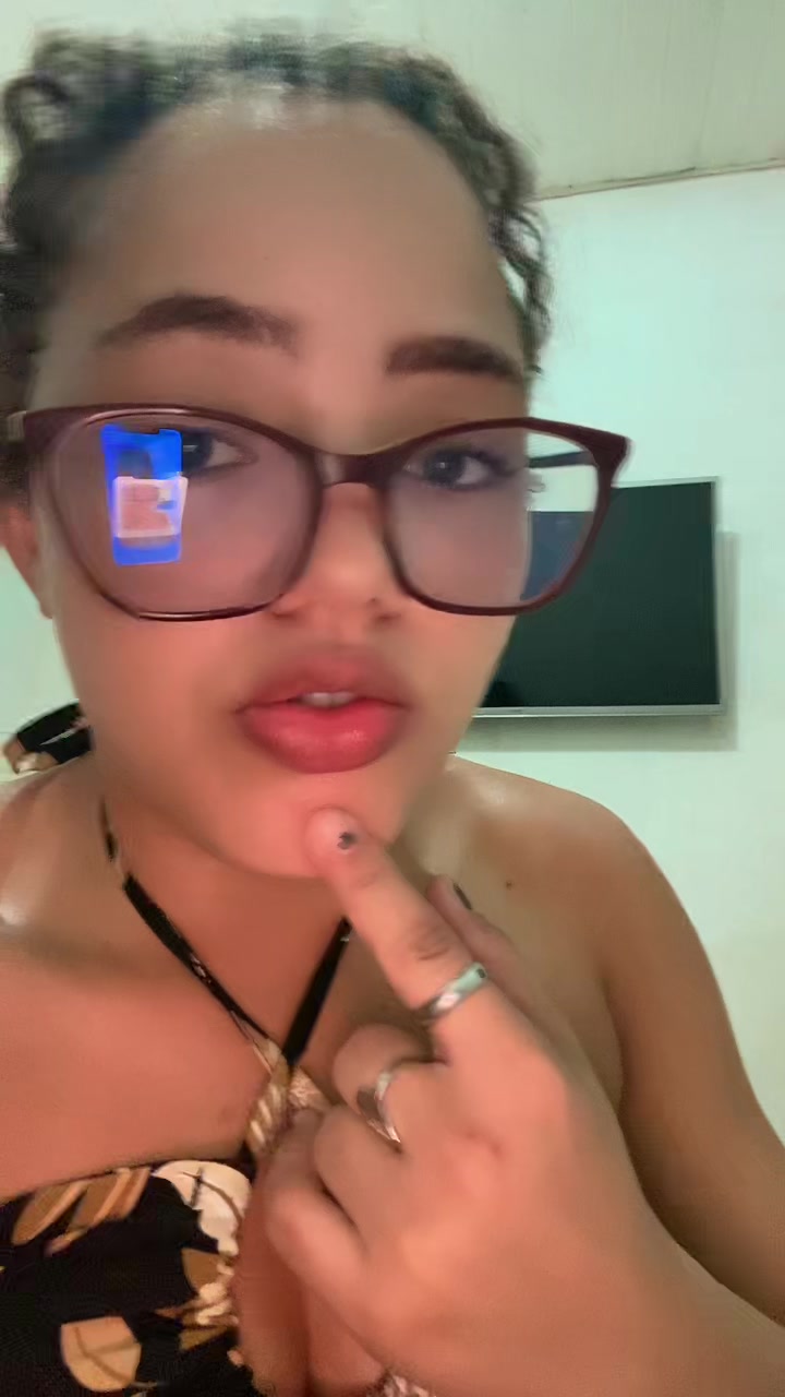 @Monica_shooow