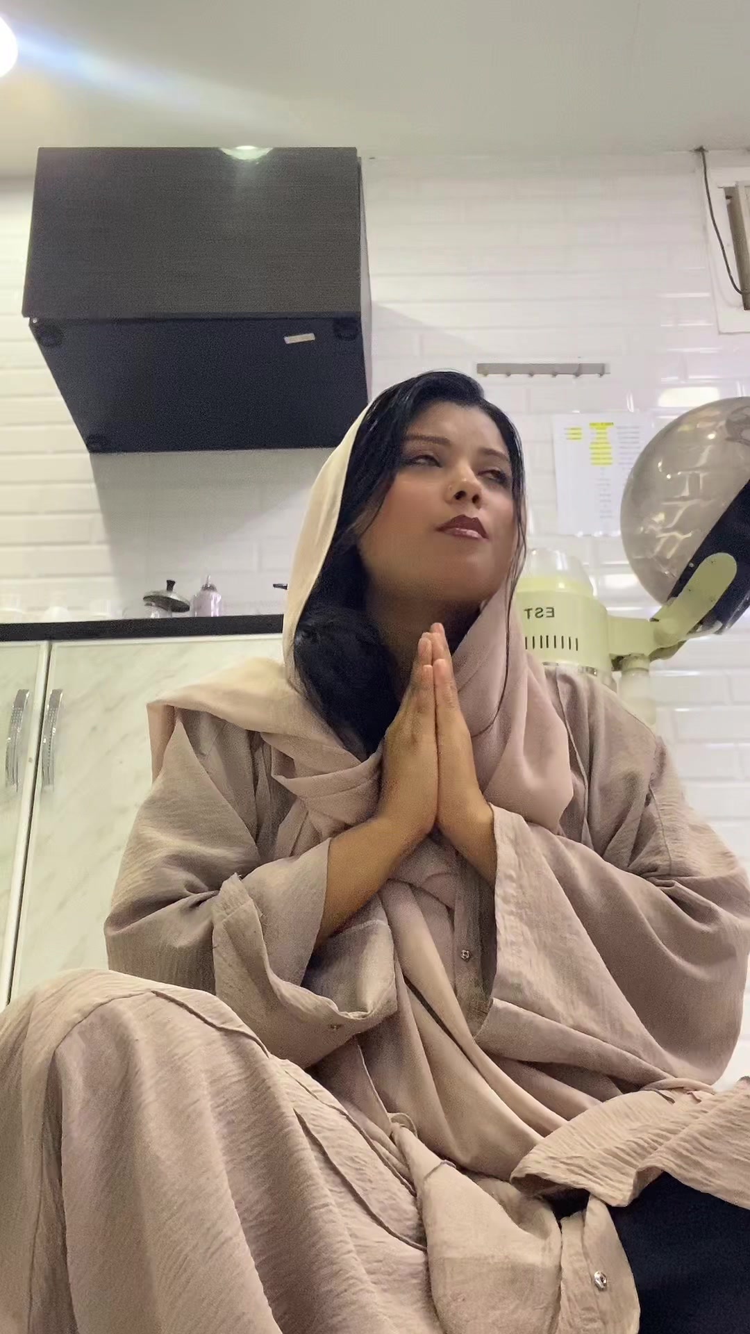 @nevergiveupthakuri1