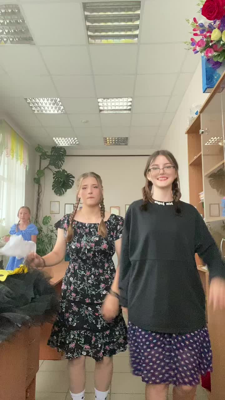 @алинка