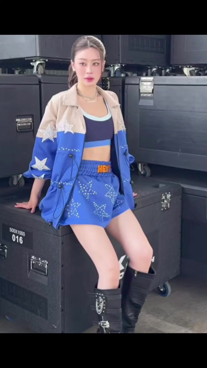 @Lyn69