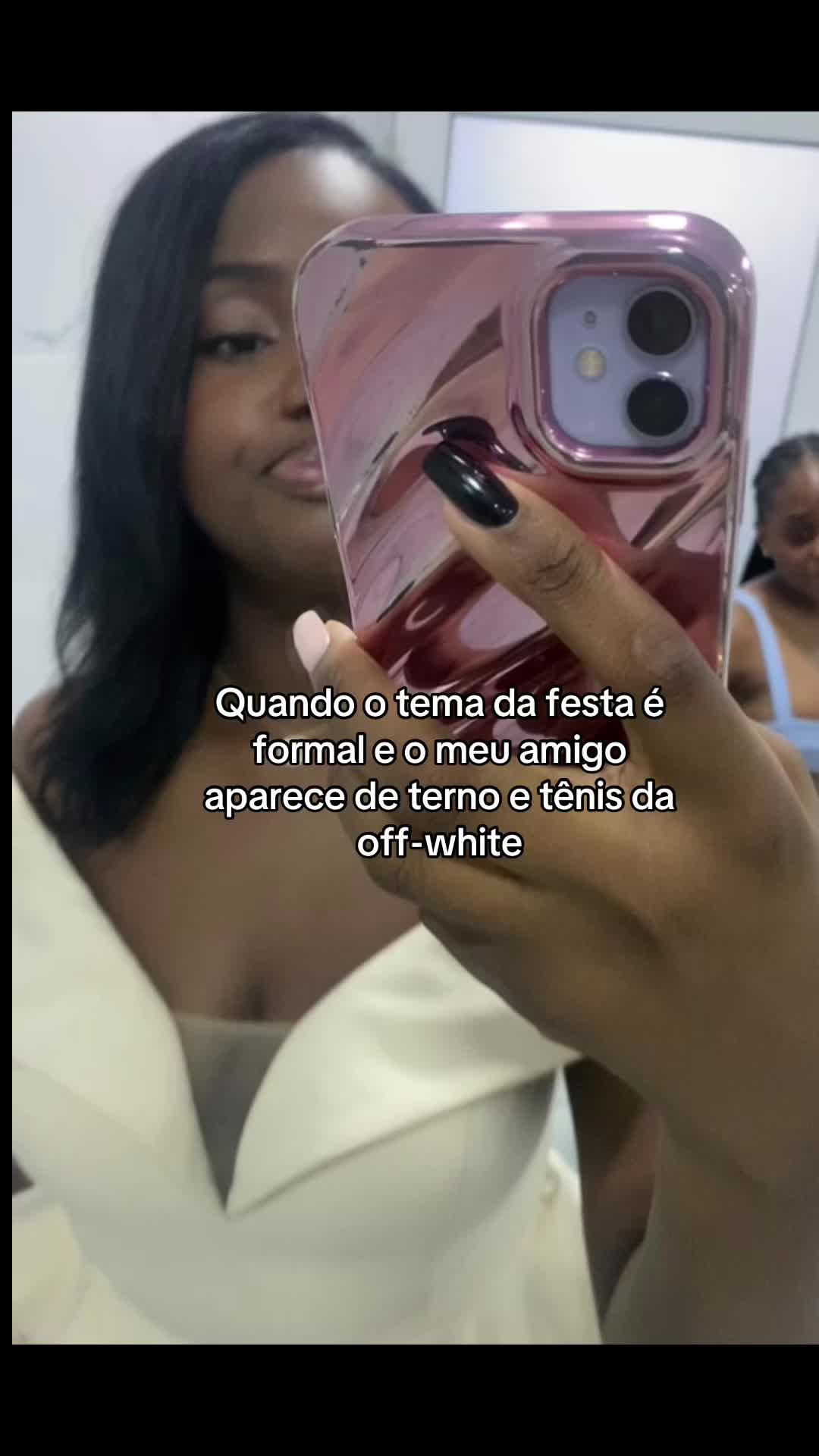 @nayaragomesgg