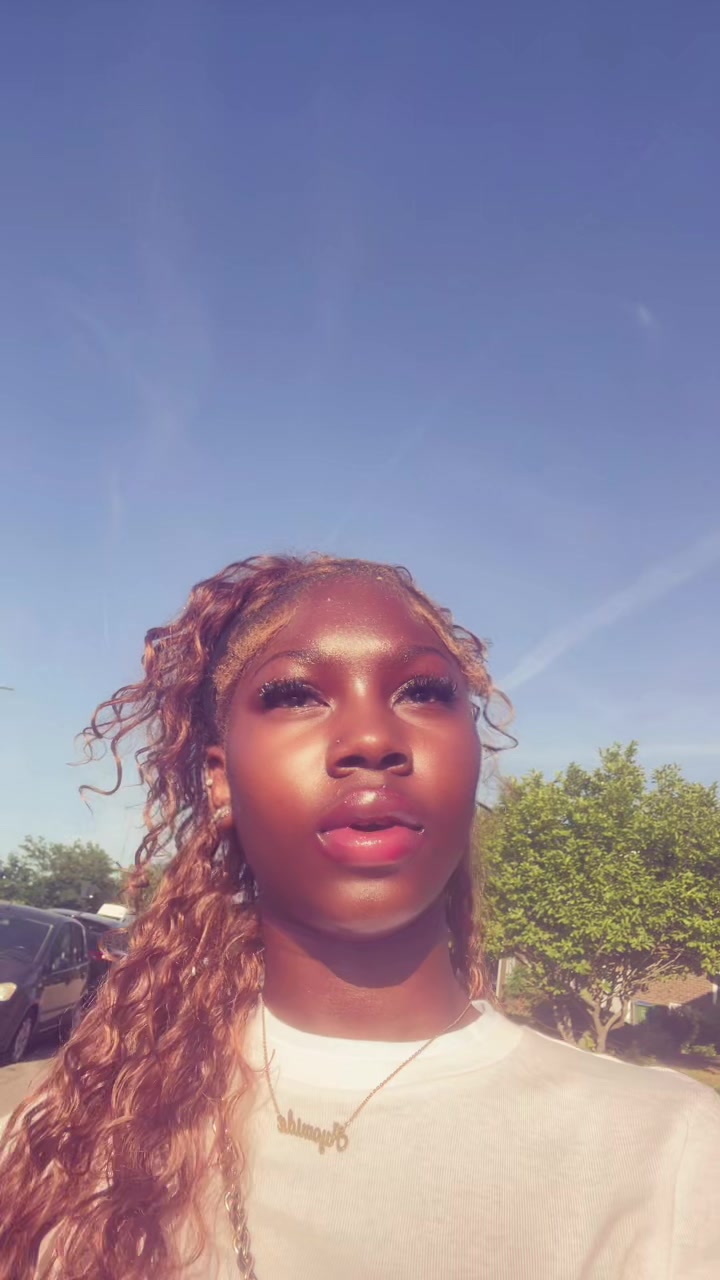 @Ayo💋