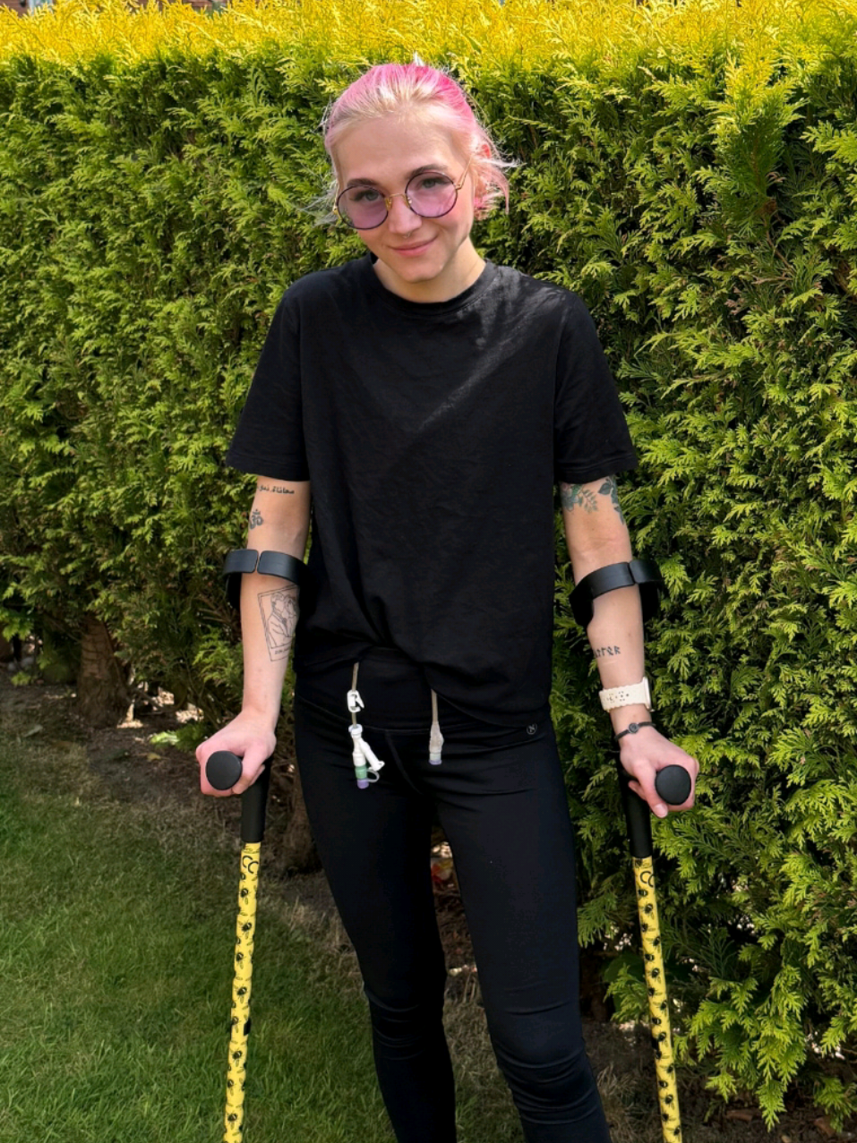 @coolcrutches