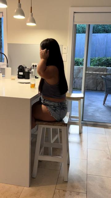 @heyitsnee