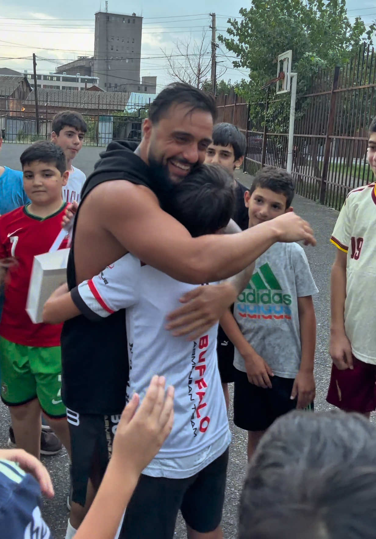 @RAFABUFFALO
