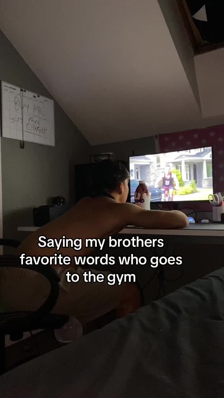 @Barbell brunette