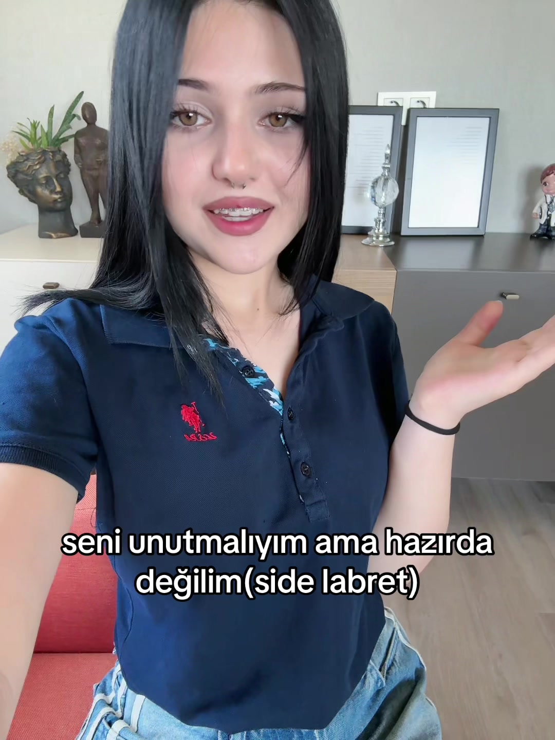 @alminadirenn