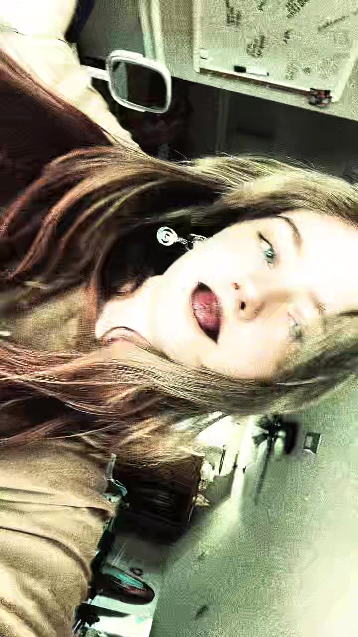 @vivi
