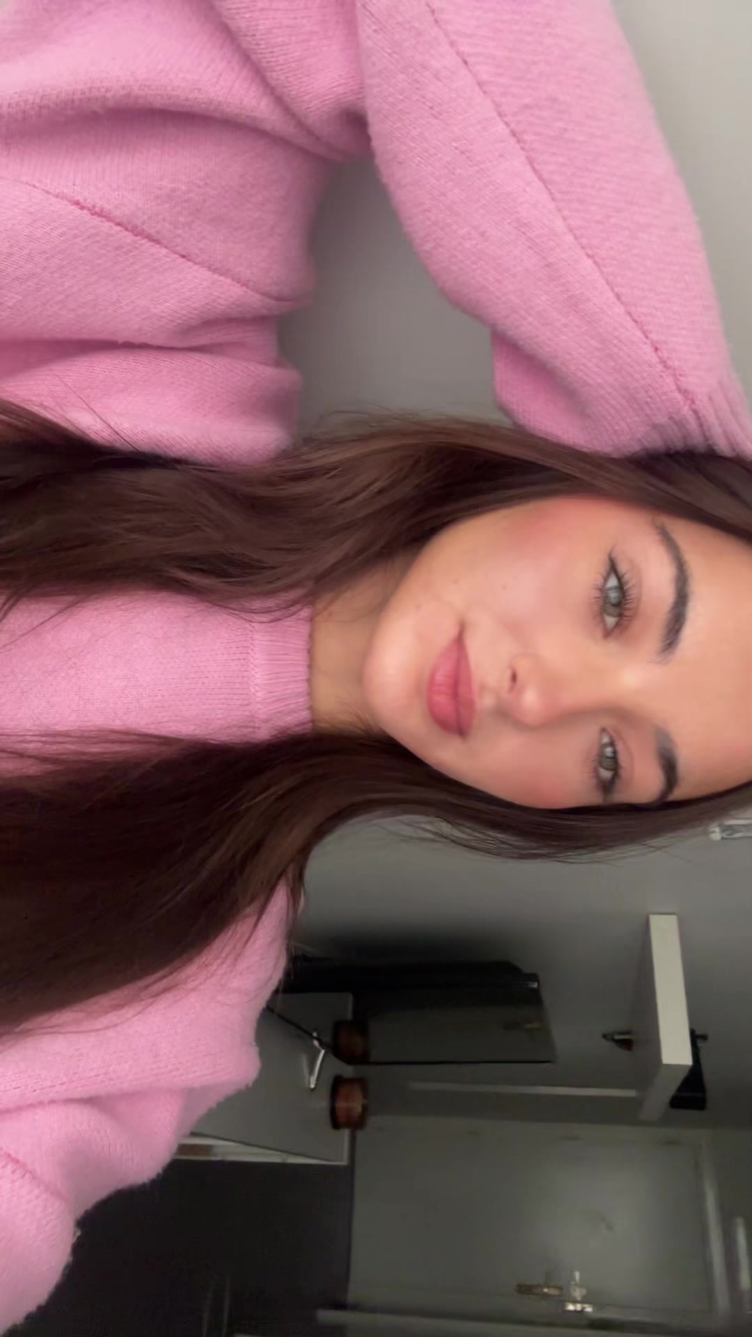 @luciamilan