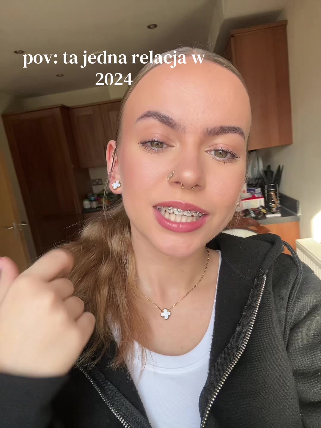 @Vera