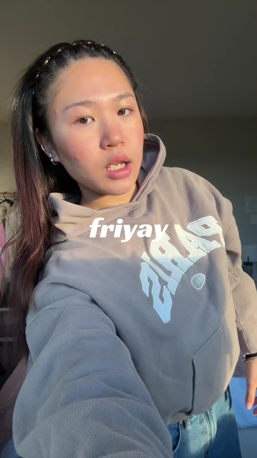 @julianamananes