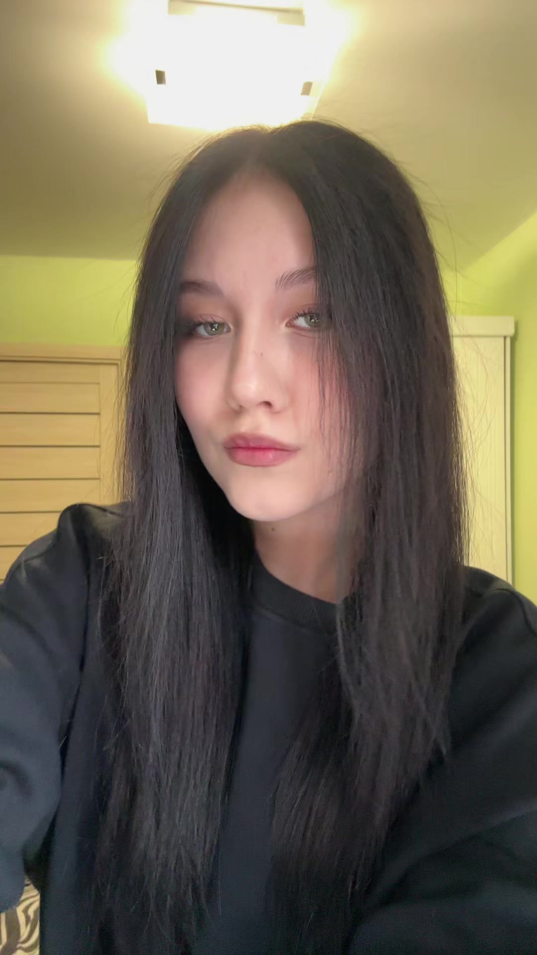 @shivaa