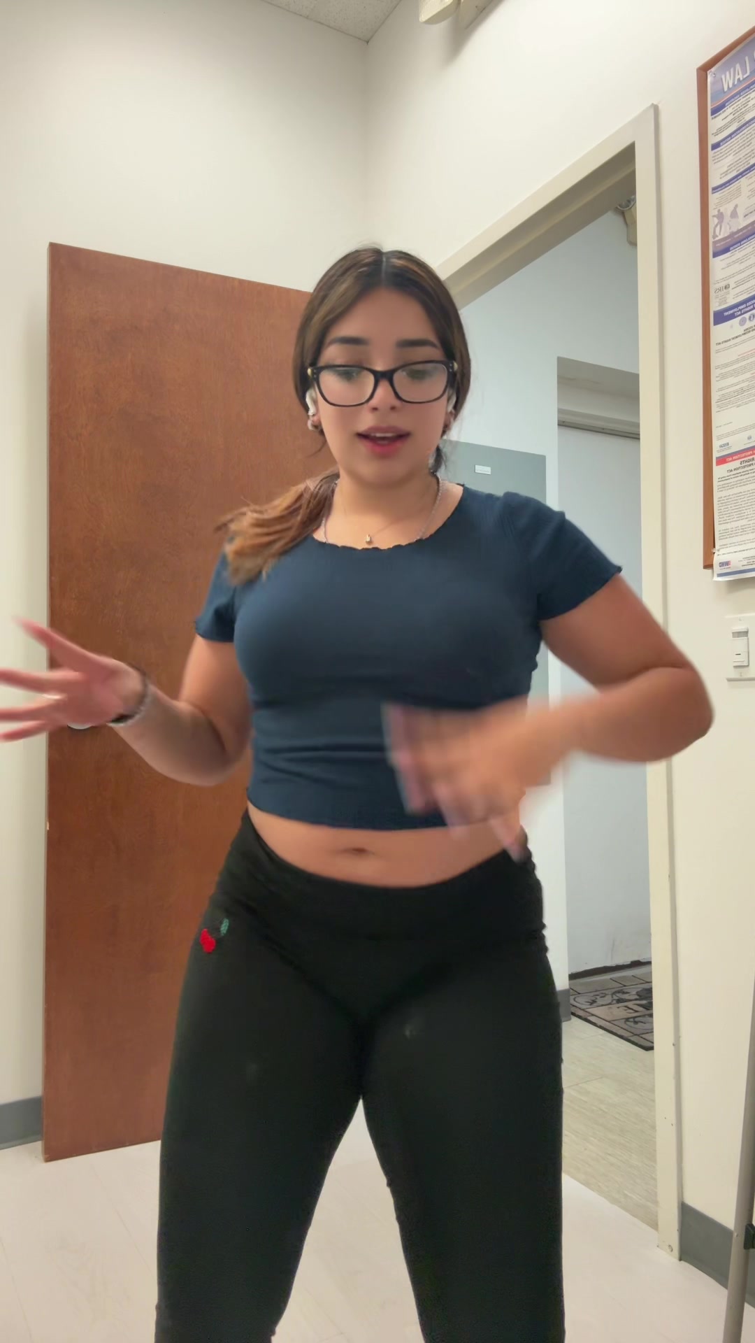 @𝓐𝓵𝔂 💋