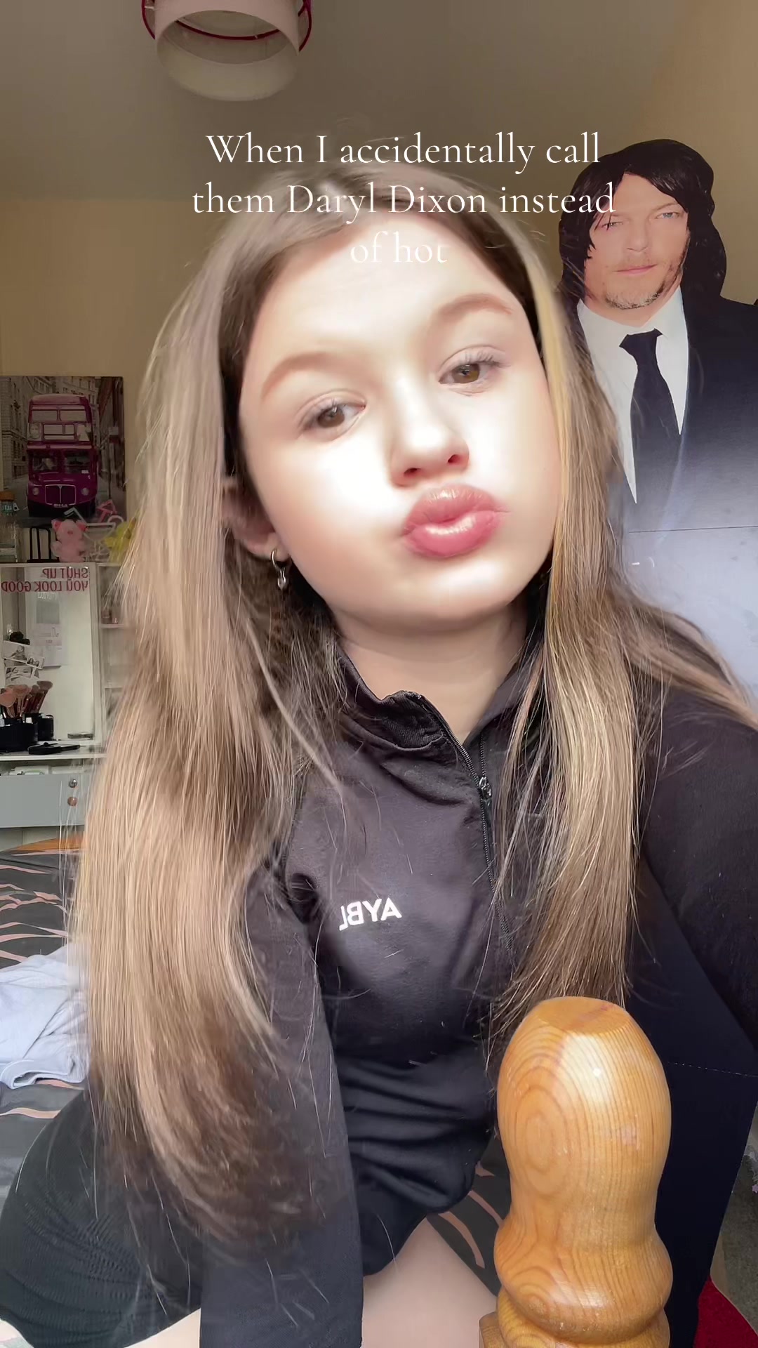 @Sunnie🧁🪽🧟♀️