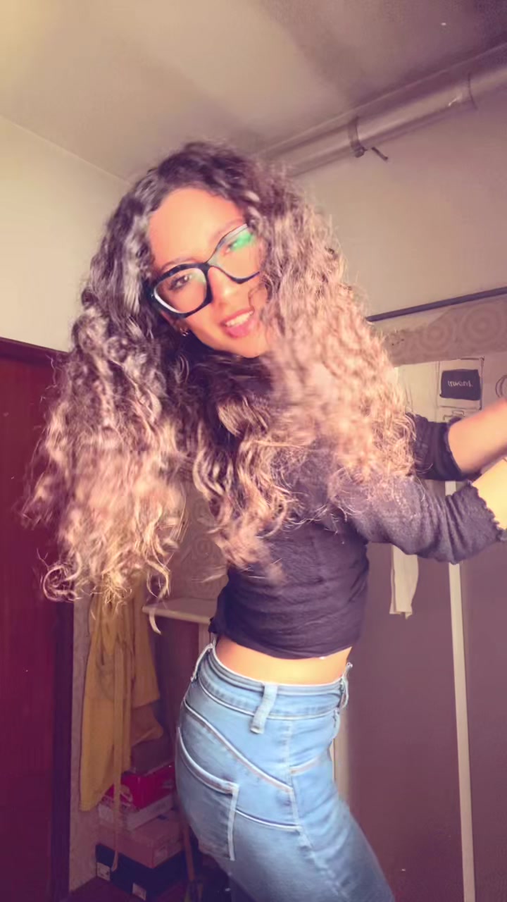 @Melania