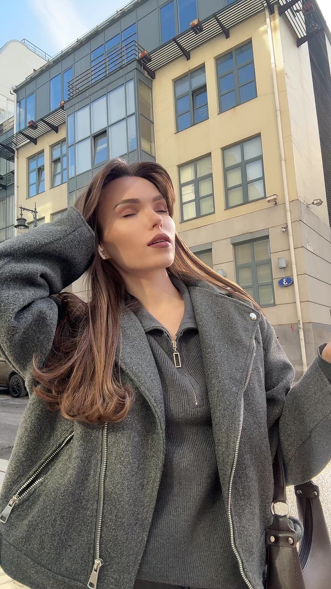 @Lara🦋