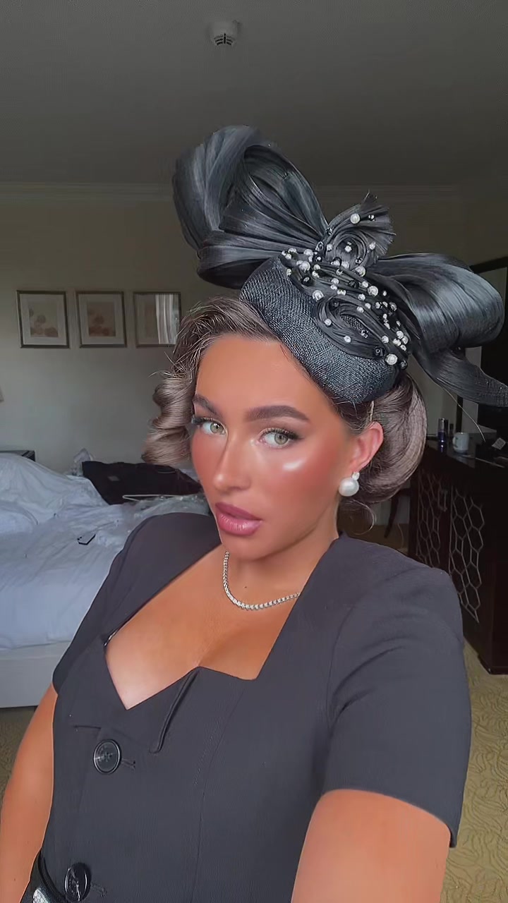 @Annaliesefury