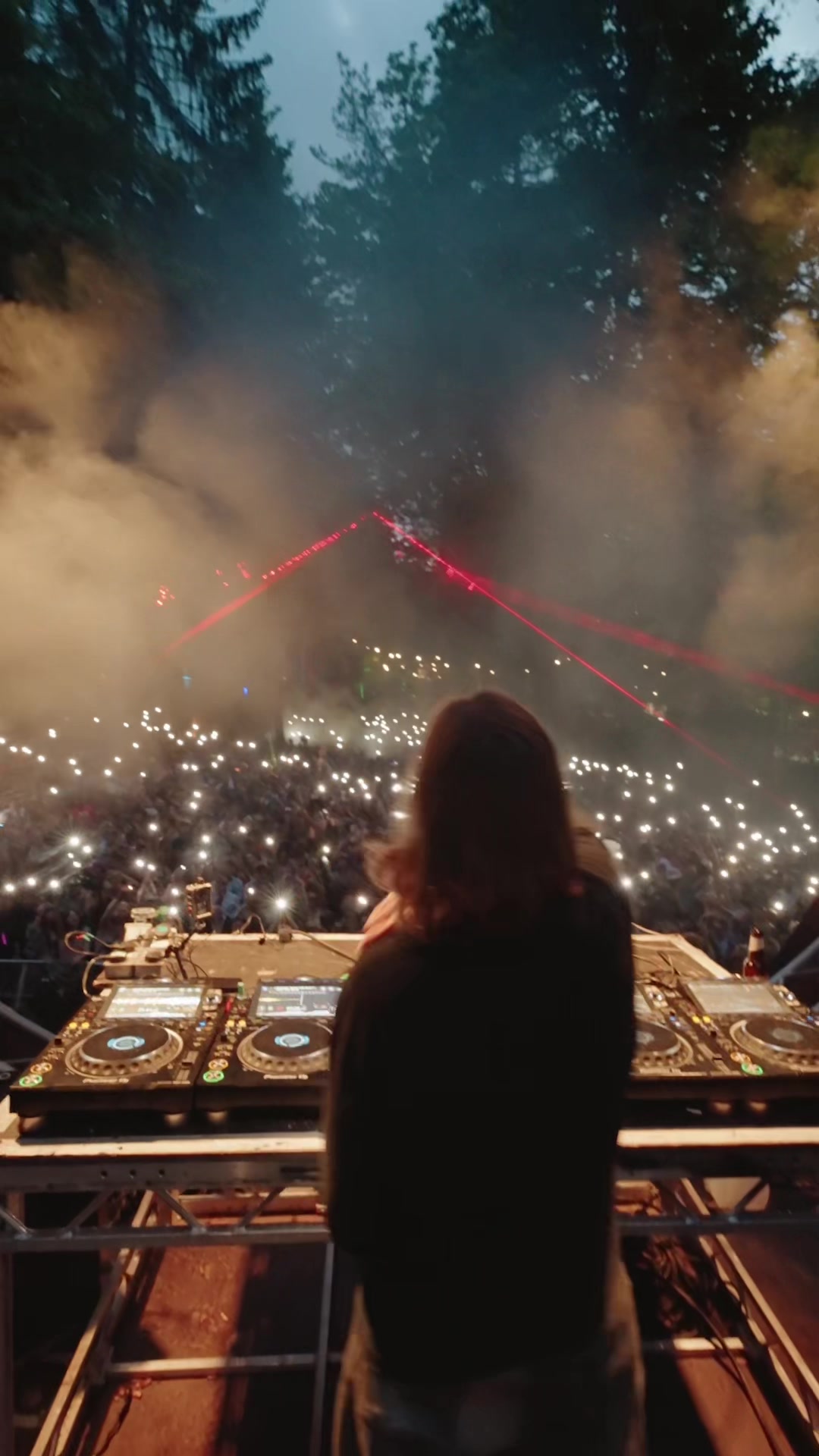 @subfocus
