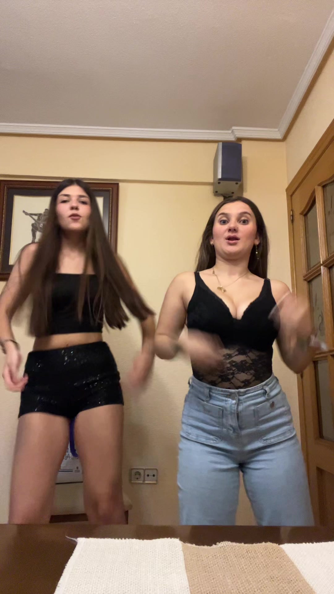 @laahernandezz