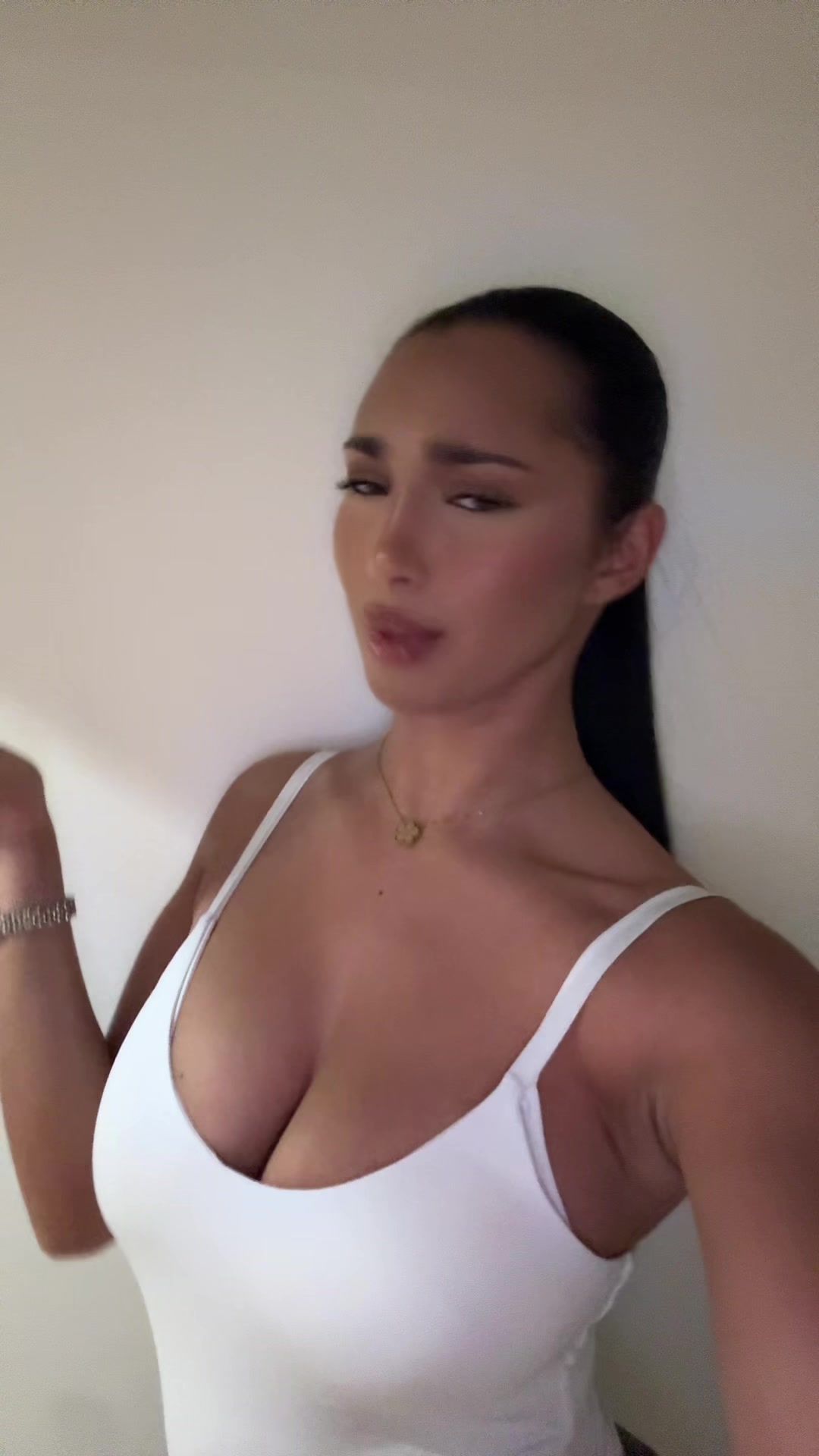 @userrynell