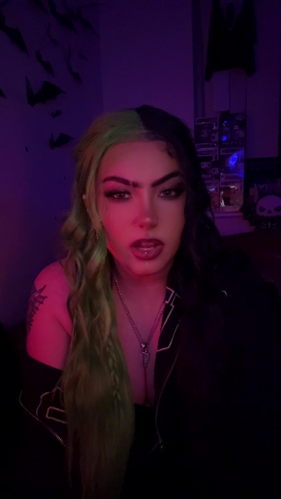 @ℙ𝕒𝕡𝕚𝔾𝕙𝕠𝕤𝕥...