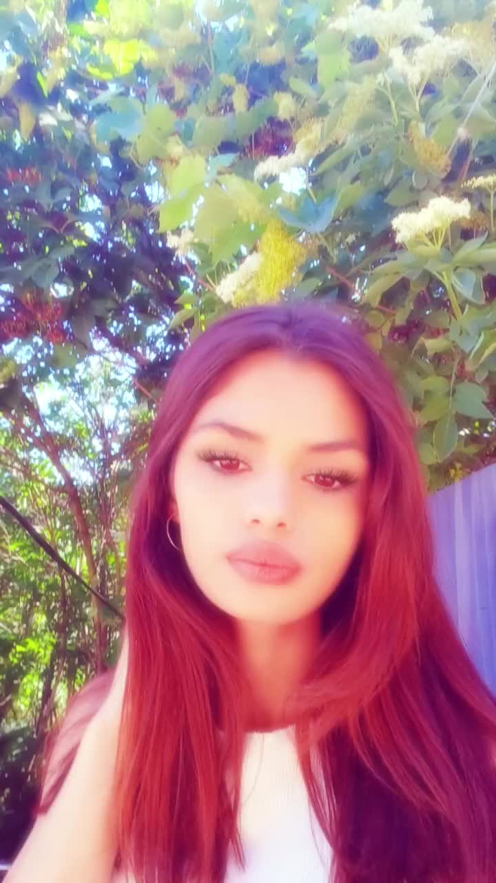 @Zsuzsannakolompár