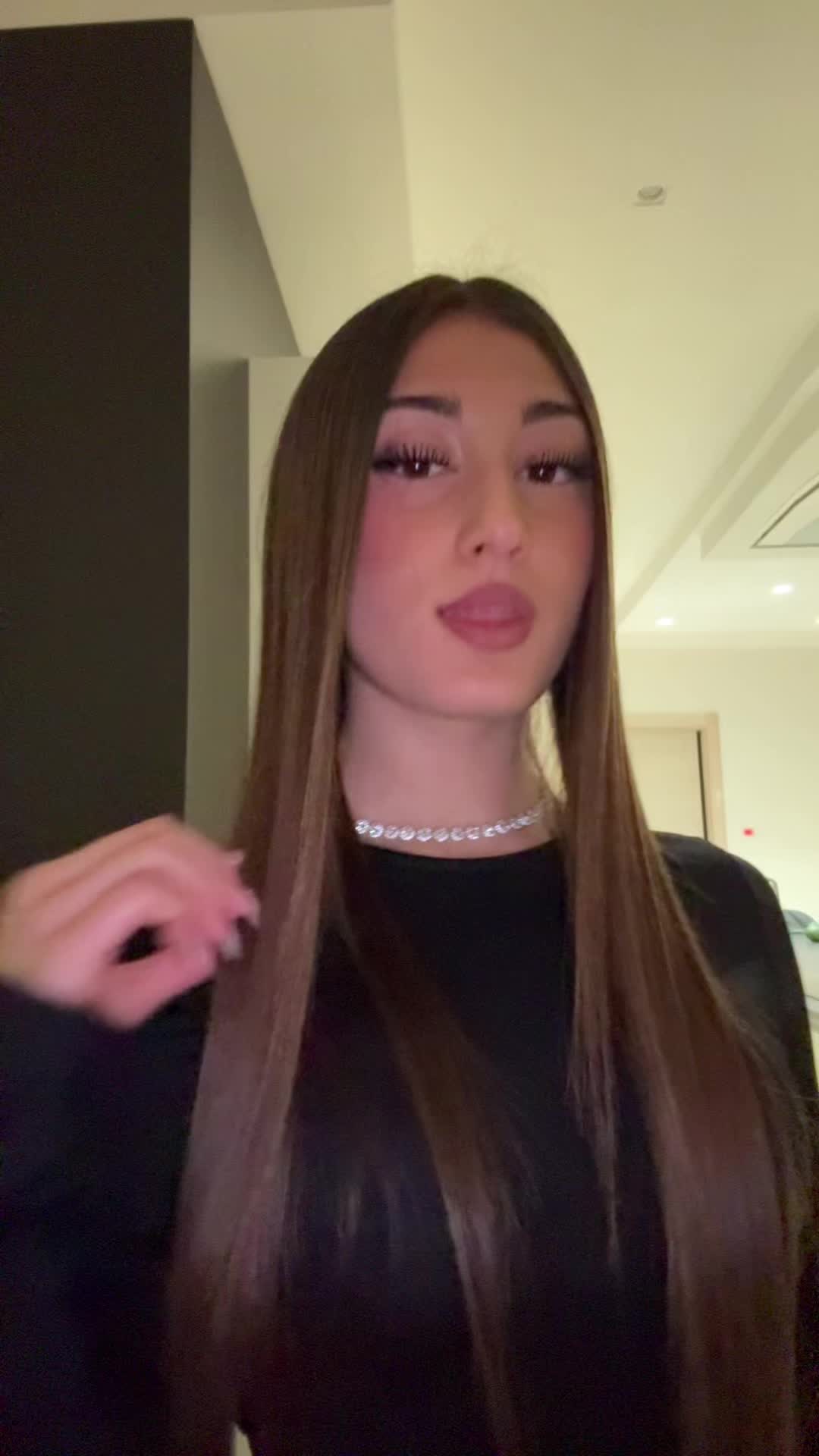 @𝑪𝑨𝑹𝑳𝑨