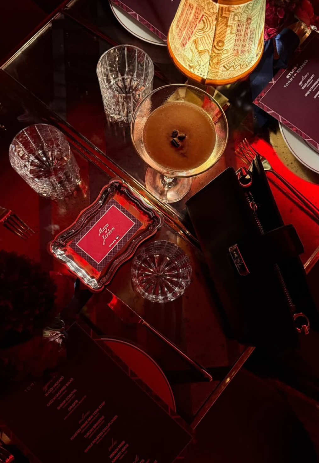 @velvetatnight