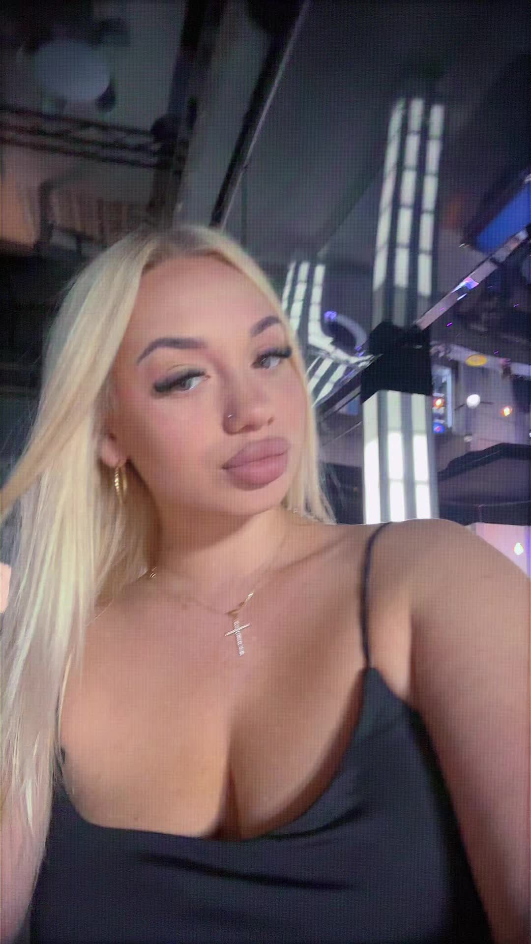 @Alexia🌪
