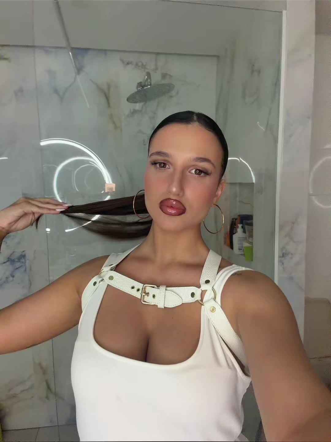 @maria.tsiaraa