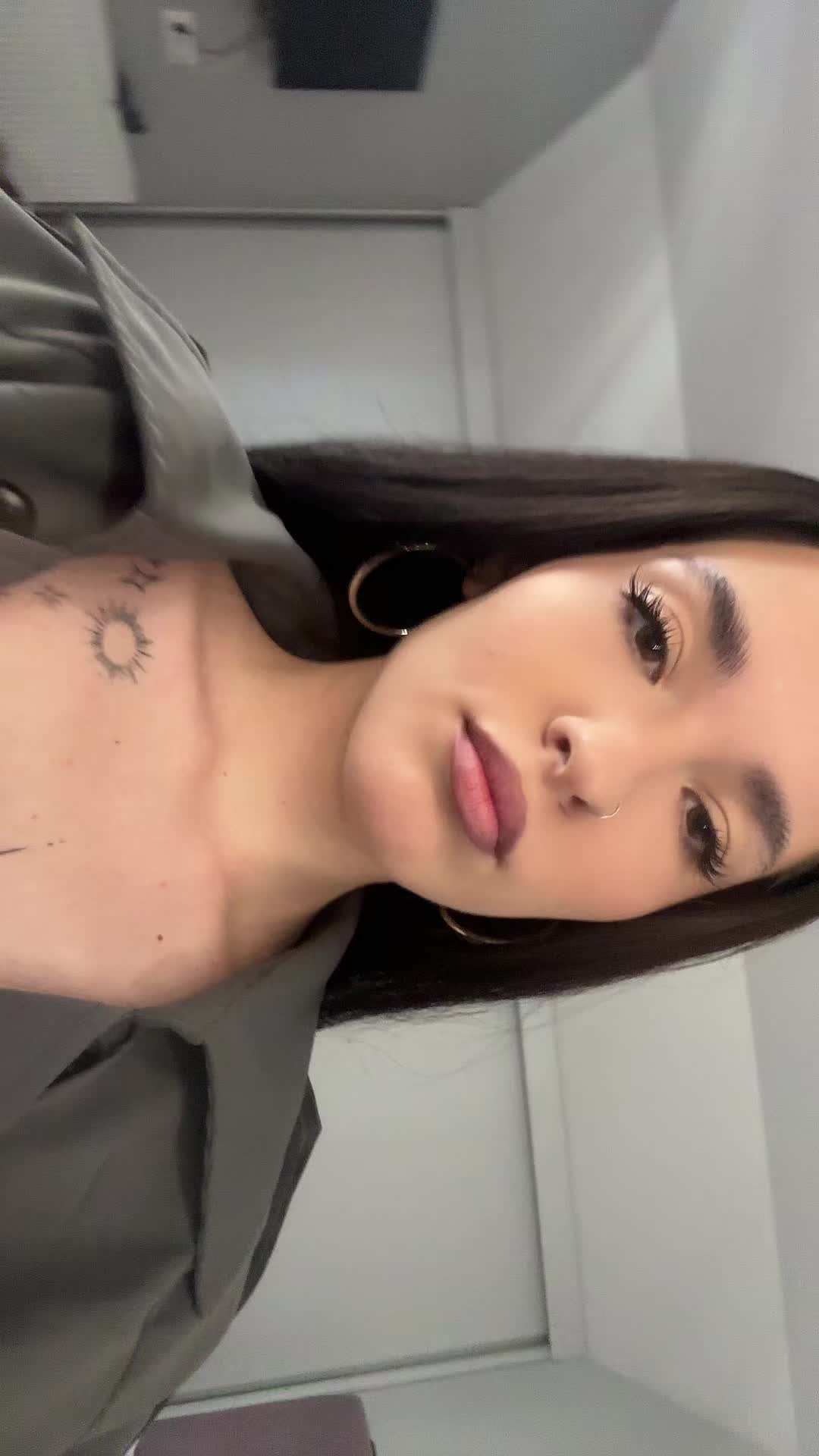 @miriam2