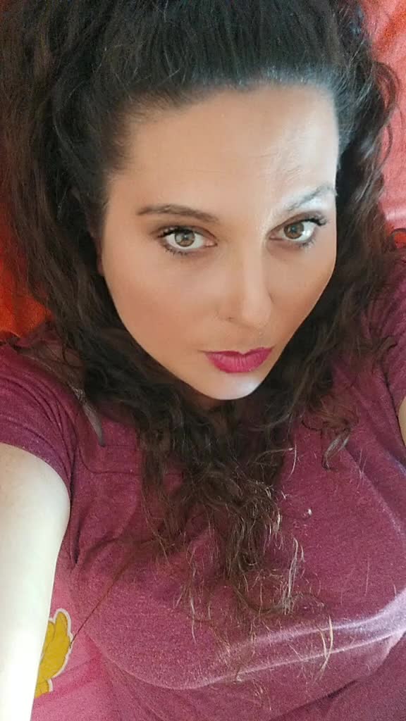 @bambola