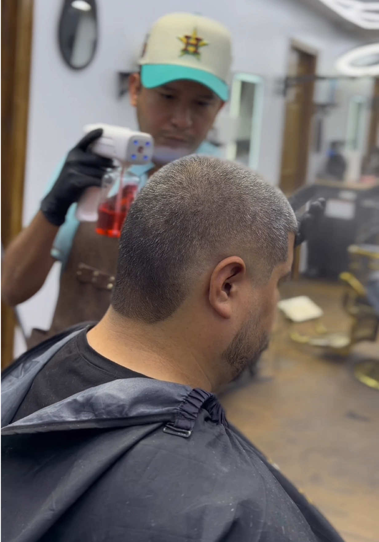 @Jisai Barber