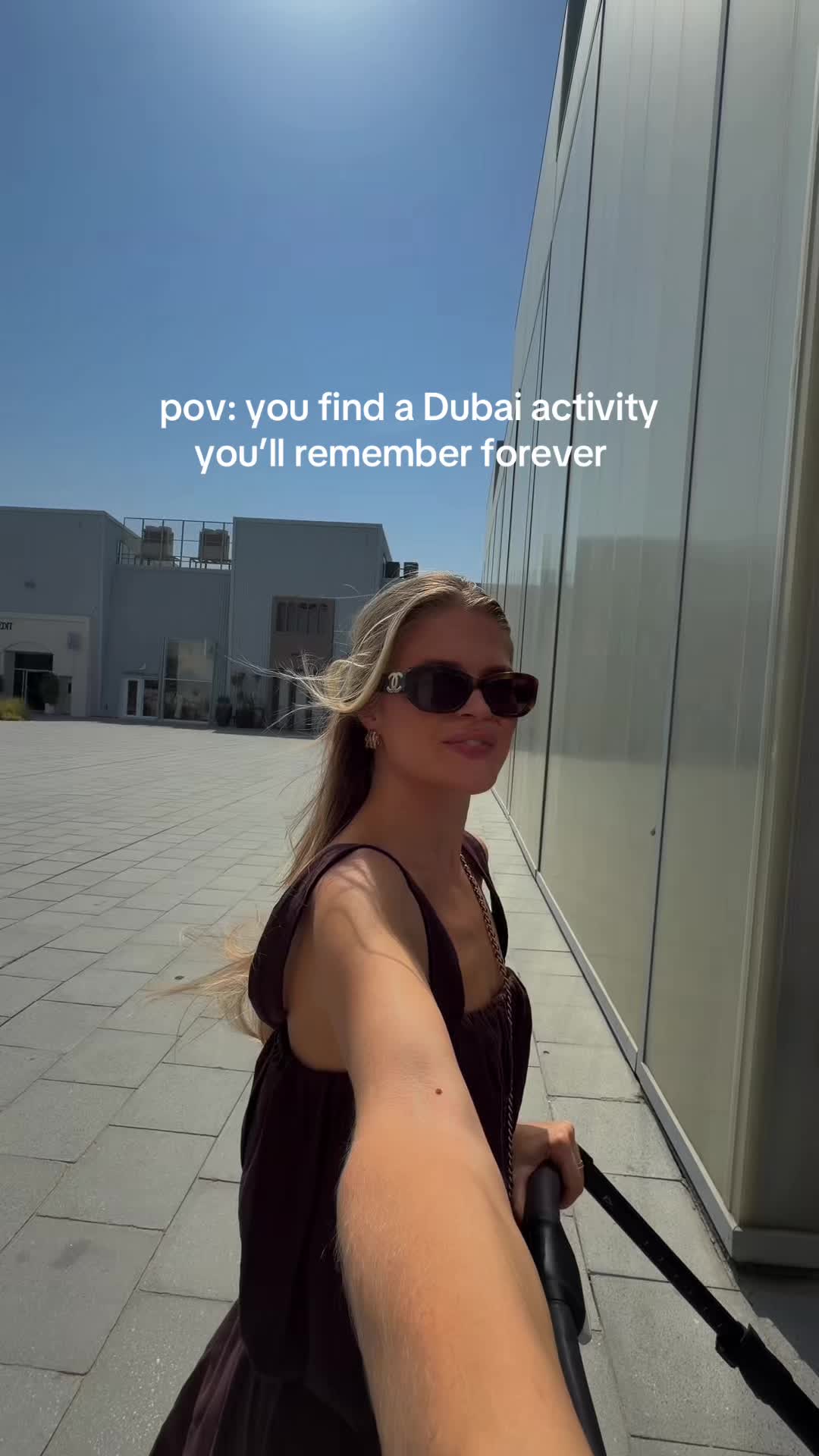 @Nea | Mom in Dubai