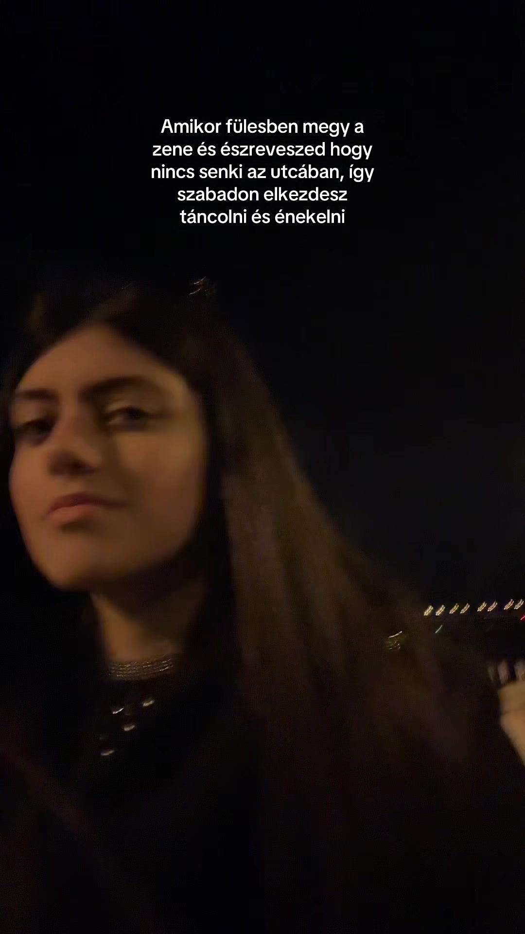 @Perzsiaholdfény