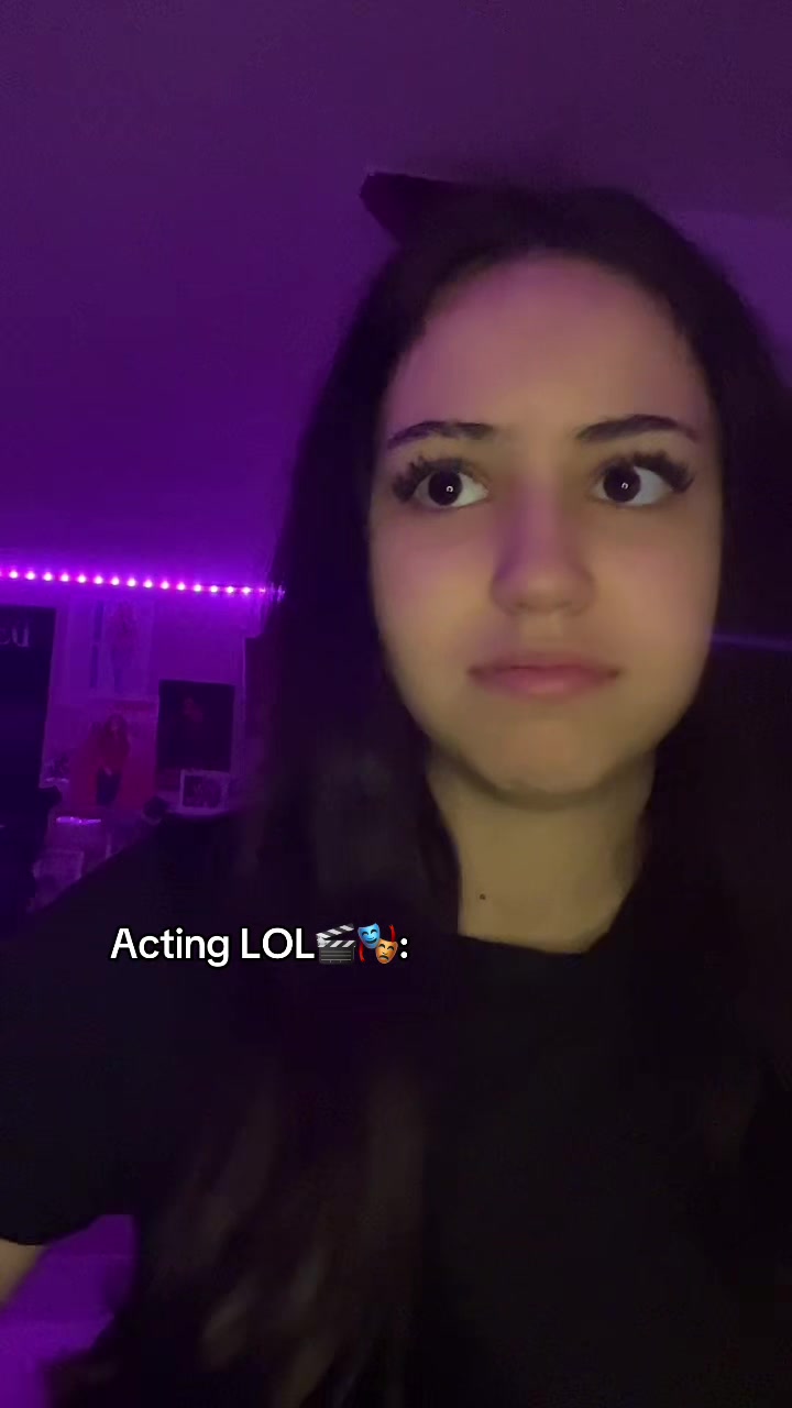 @𝑳𝑬𝑯𝑵𝑨 🎬