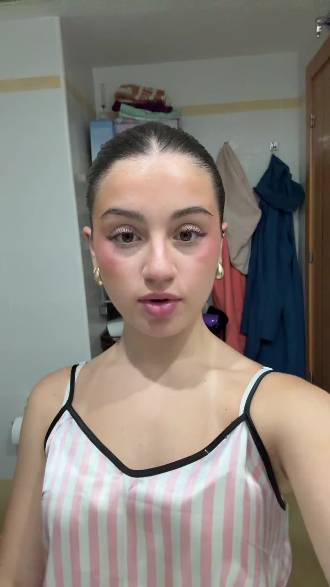 @Daniela Hern&aacute;ndez