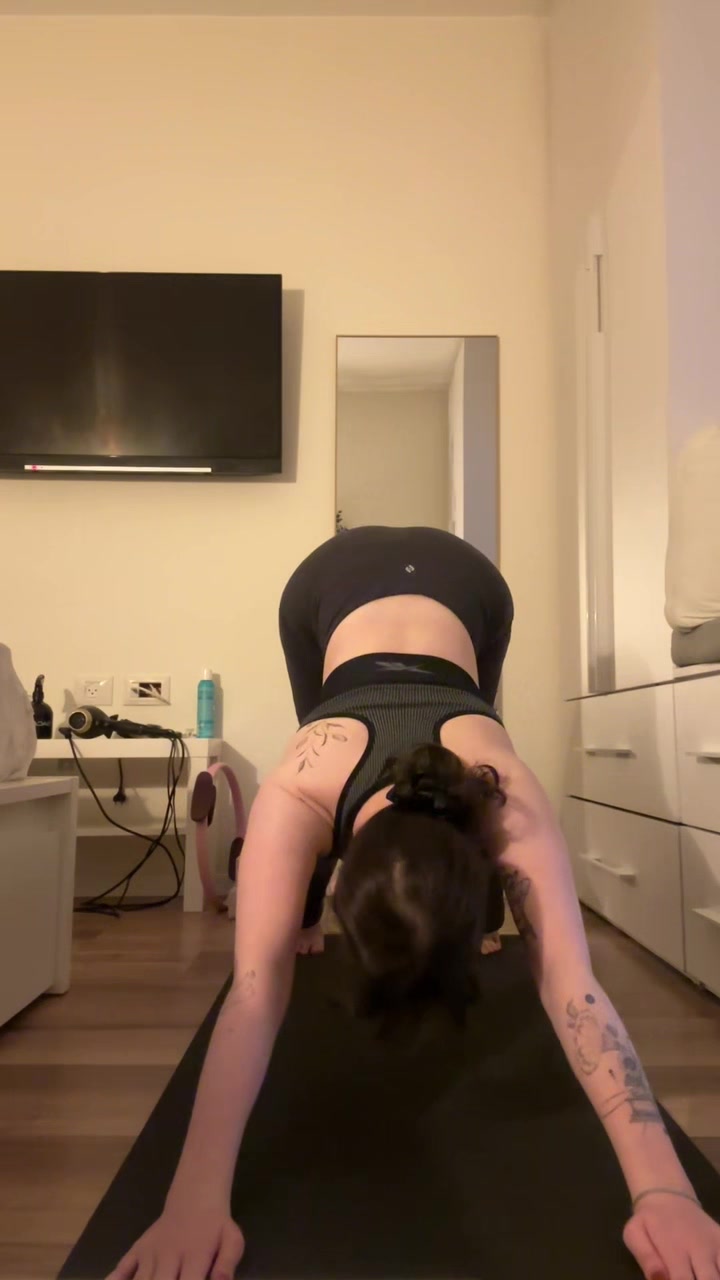 @daniella