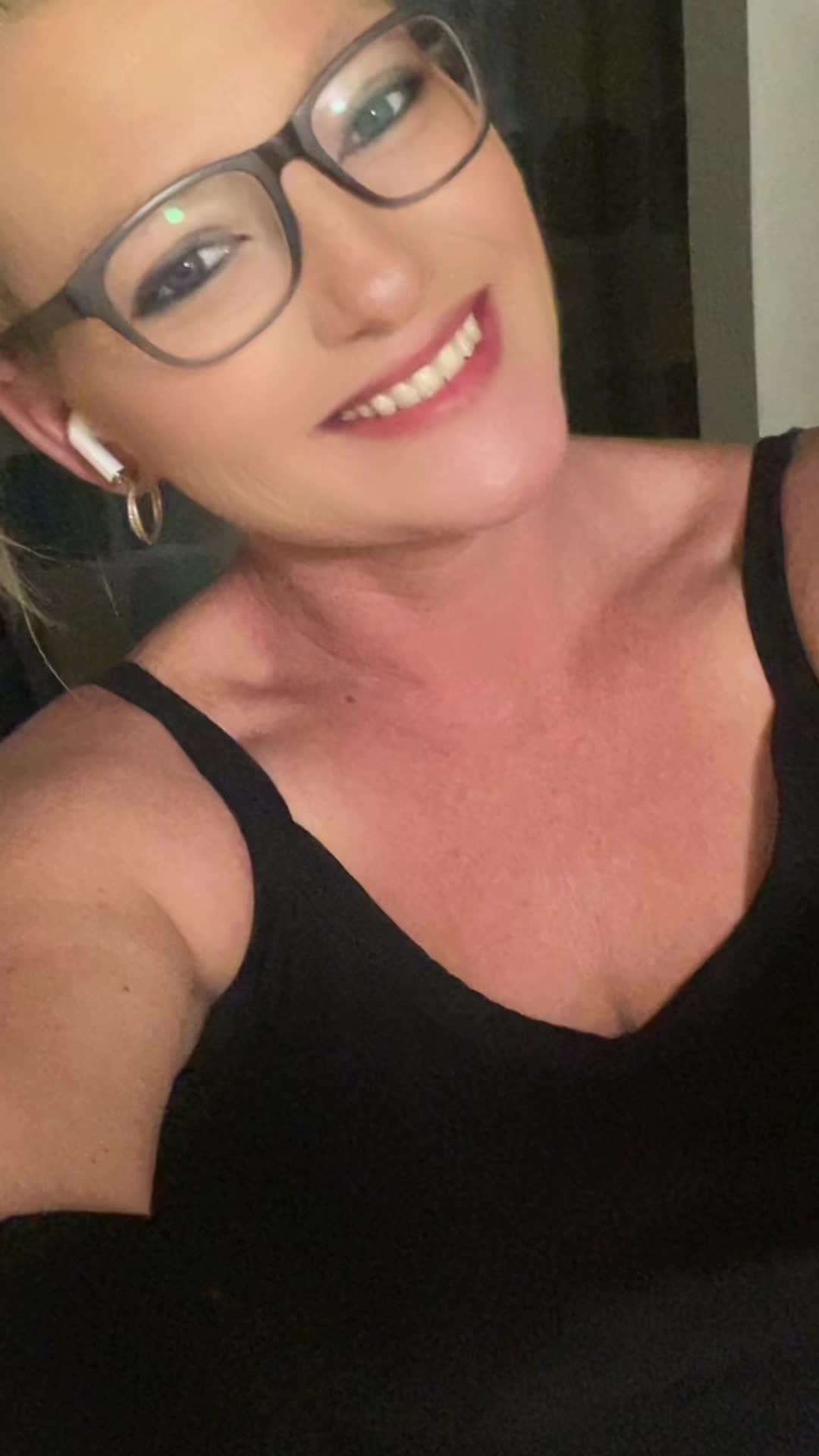 @Nikki